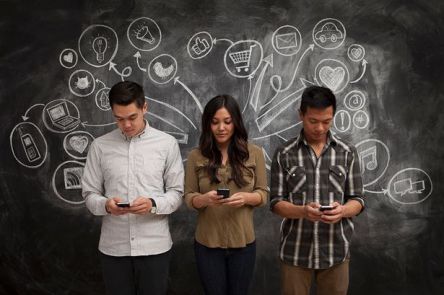 People-on-phones-with-social-media-icon-chalkboard
